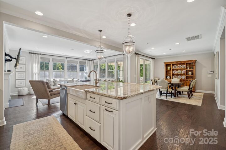 Property Photo:  11623 Hophornbeam Lane  NC 28278 