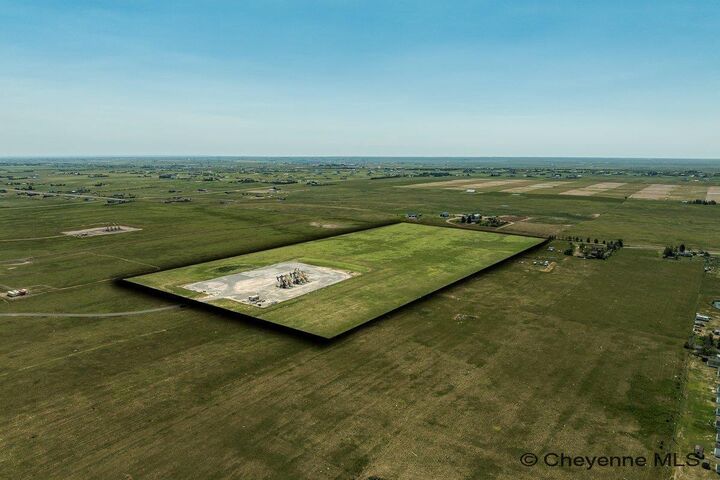 Property Photo: 10041 E Four Mile Rd WY 82001