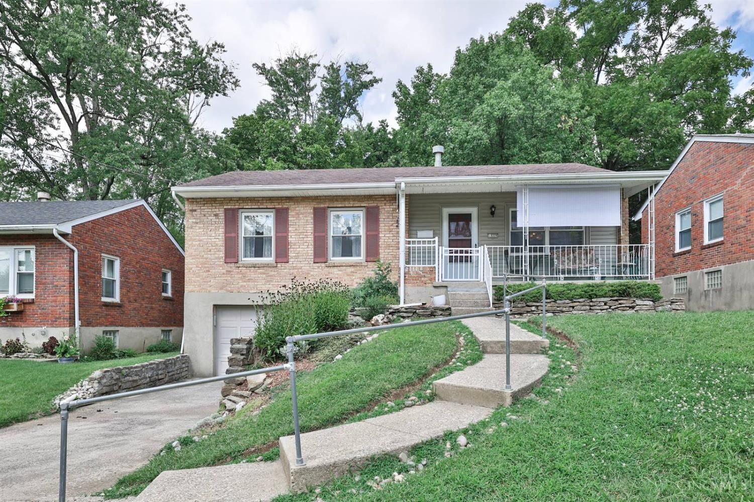 Property Photo:  8609 Wicklow Avenue  OH 45236 
