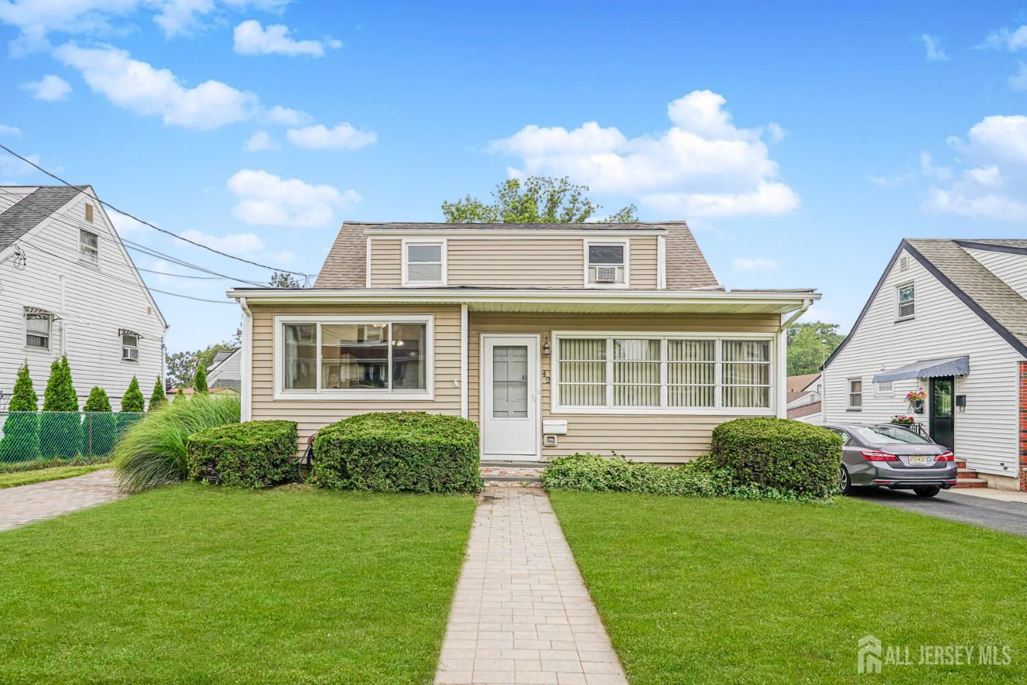 Property Photo:  42 Merritt Avenue  NJ 08879 