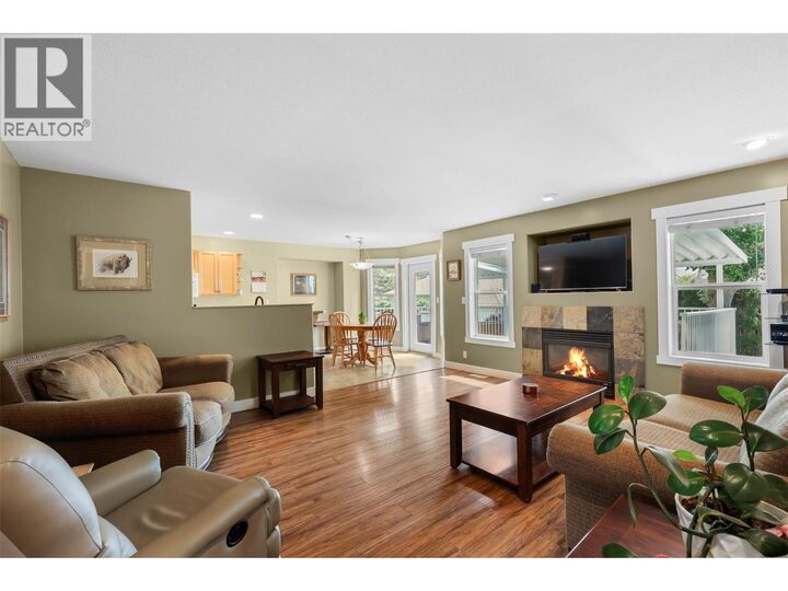 Property Photo: 625 McCurrach Place BC V2B 8R1
