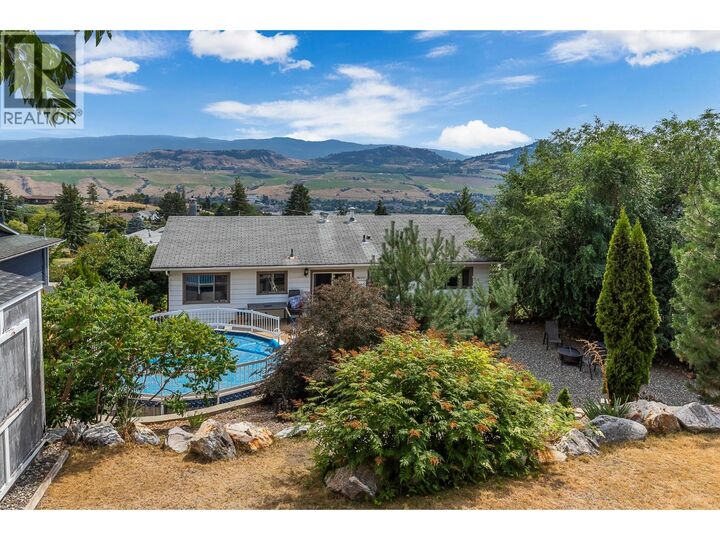 Photo de la propriété: 6525 Southwind Road BC V1H 1B7