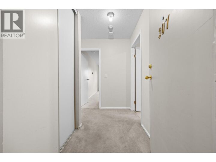 Photo de la propriété:  2035 Baron Road 307  BC V1X 7G3 