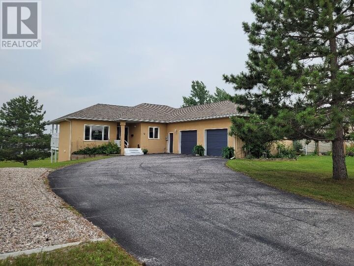 12 Kerney Hill Ct  Dryden ON P8N 3K1 photo