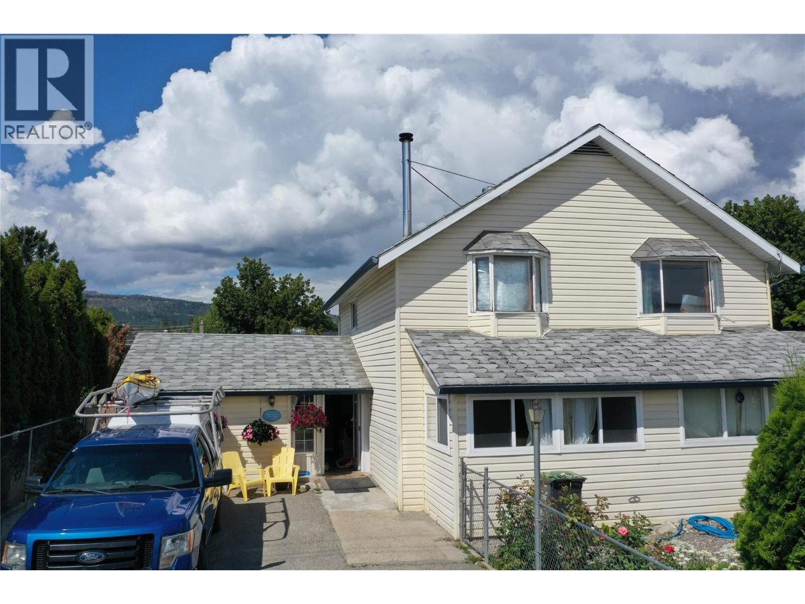 Property Photo:  3570 Old Okanagan Highway  BC V4T 1P3 