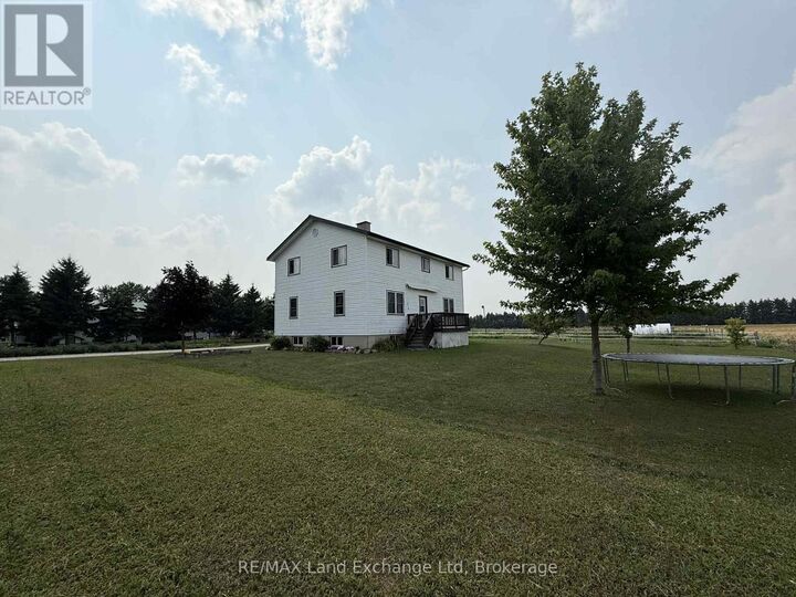 Property Photo:  559 Bervie Sideroad  ON N2Z 2X5 