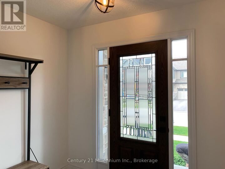 Photo de la propriété:  47 Foley Crescent  ON L9Y 1B7 