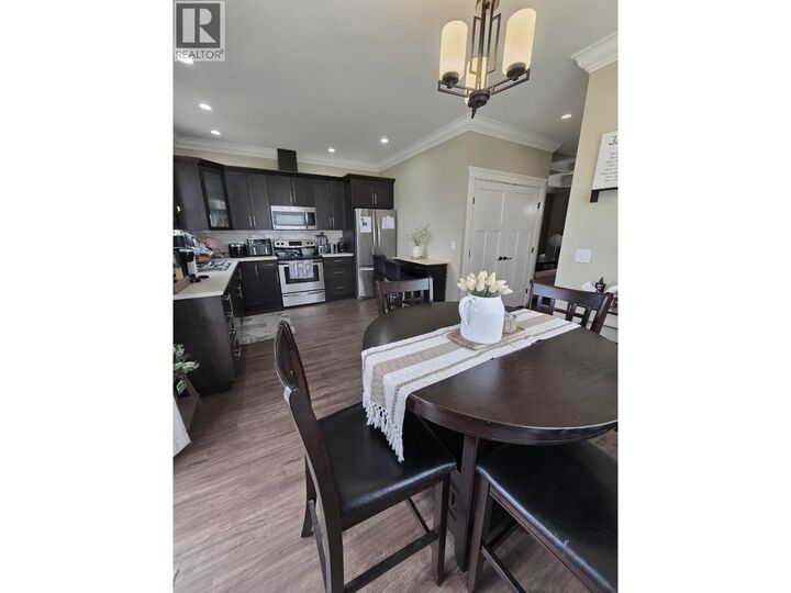Photo de la propriété: 8817 90 Street BC V1J 4K3