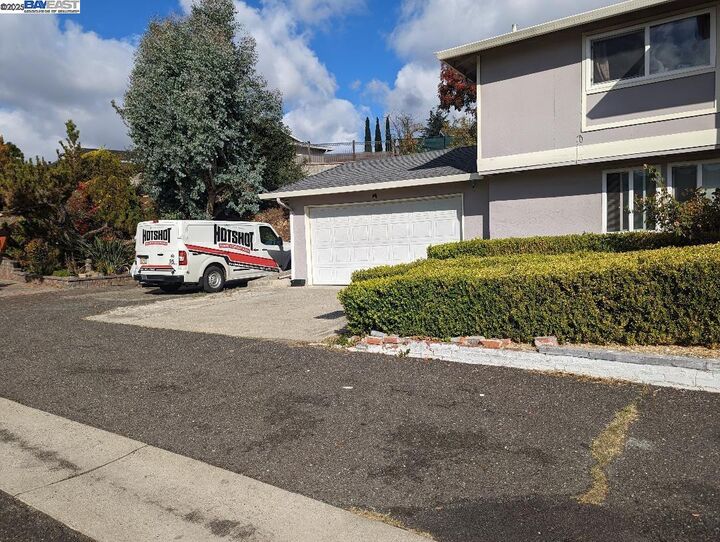 Property Photo: 208 Appian Way CA 94587