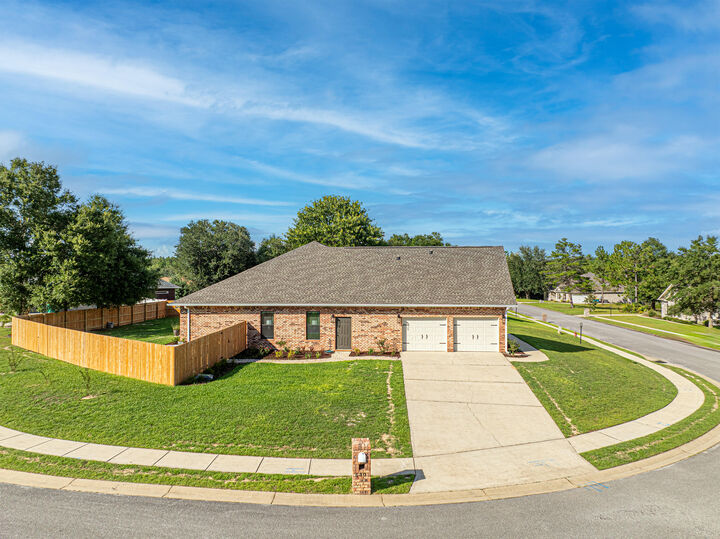Property Photo: 6301 Antigone Circle FL 32536