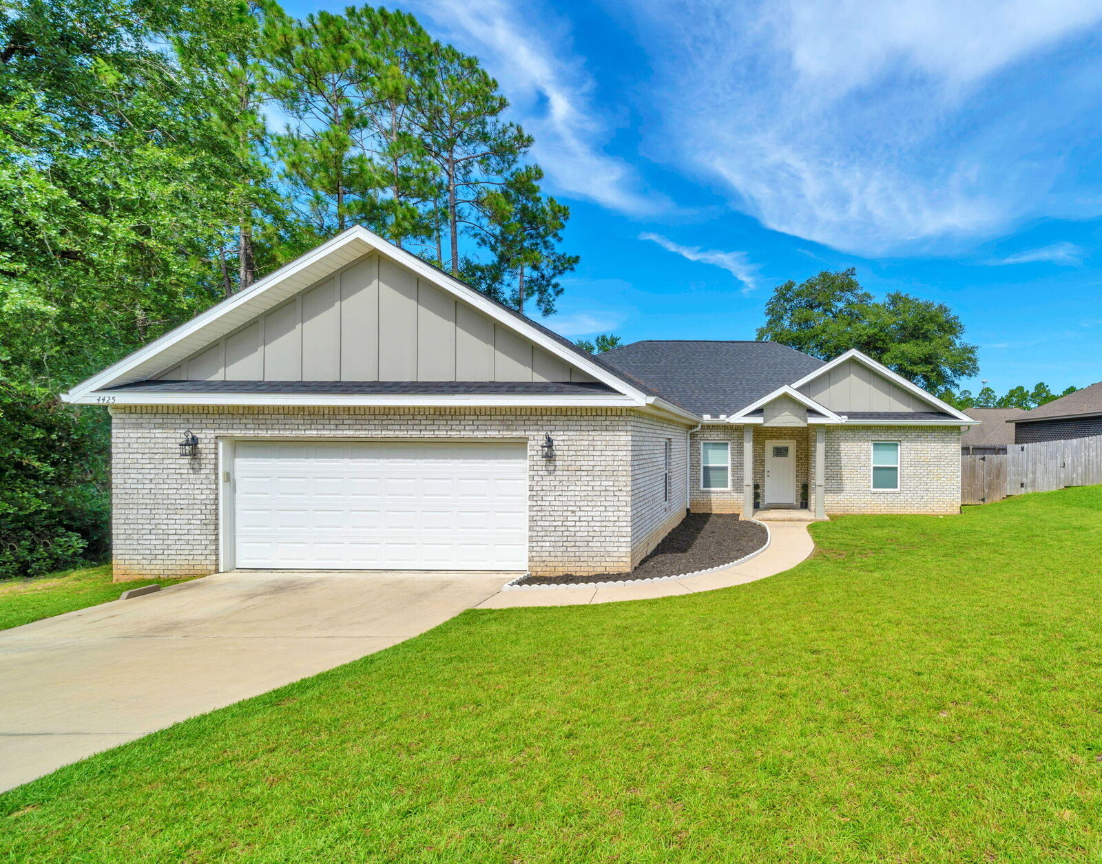 Property Photo:  4425 Mirada Way  FL 32539 