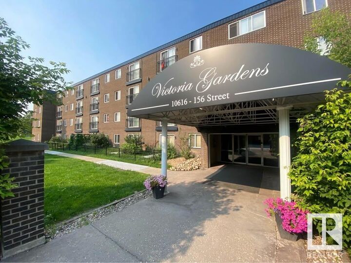 Photo de la propriété:  10616 156 Street NW 424  AB T5P 2S1 