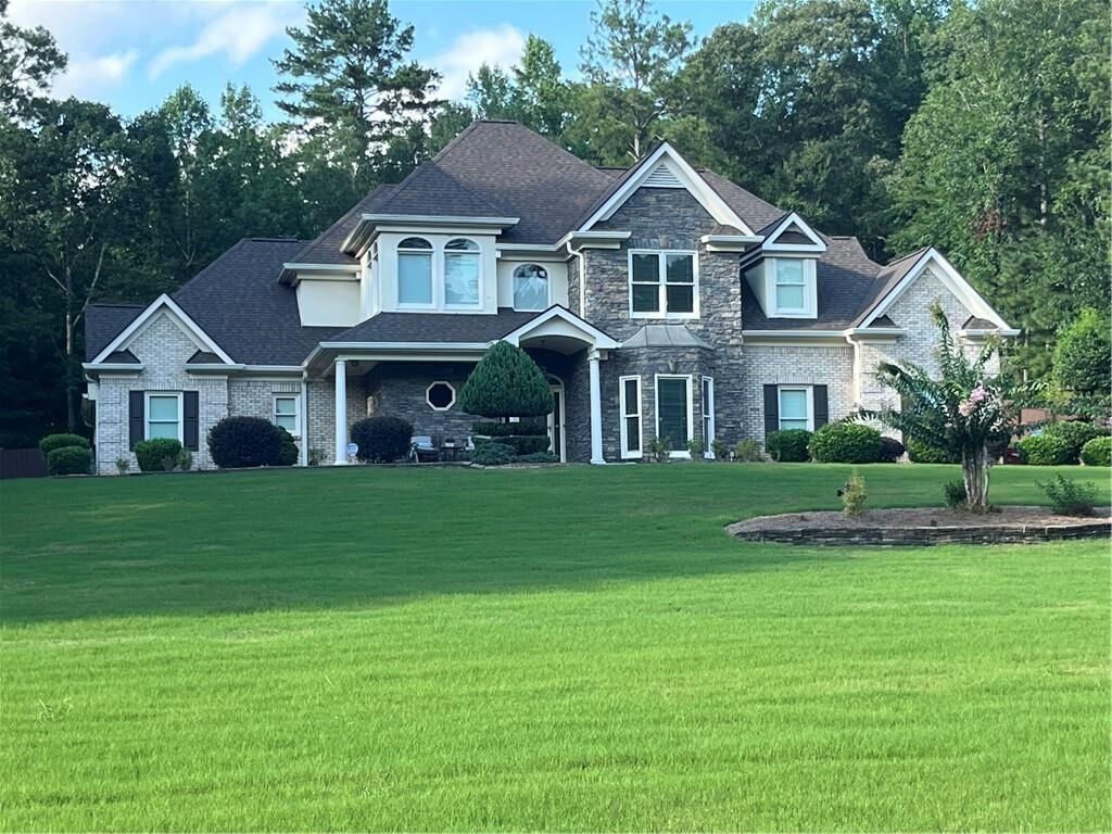 Property Photo: 90 Oak Forest Drive GA 30054