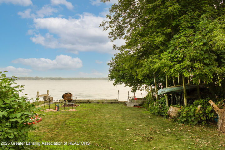 Property Photo: 6427 W Reynolds Road MI 48840