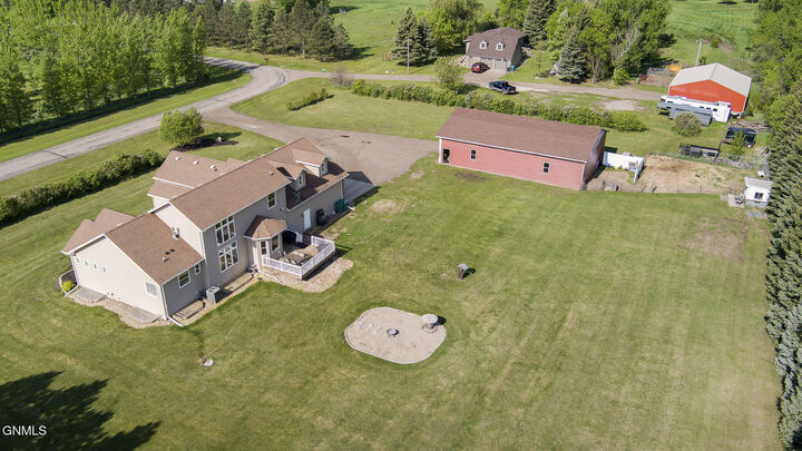 Property Photo: 6160 Sky Lane ND 58503