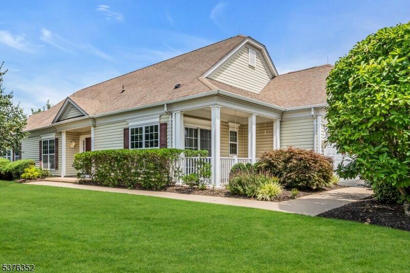 Property Photo:  106 Stone Manor Dr  NJ 08873 