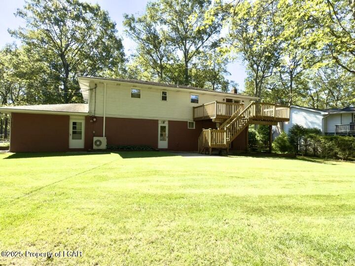 Property Photo:  17 Old North Road  PA 18707 