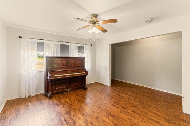 Property Photo:  2417 County Road 349  TX 77422 