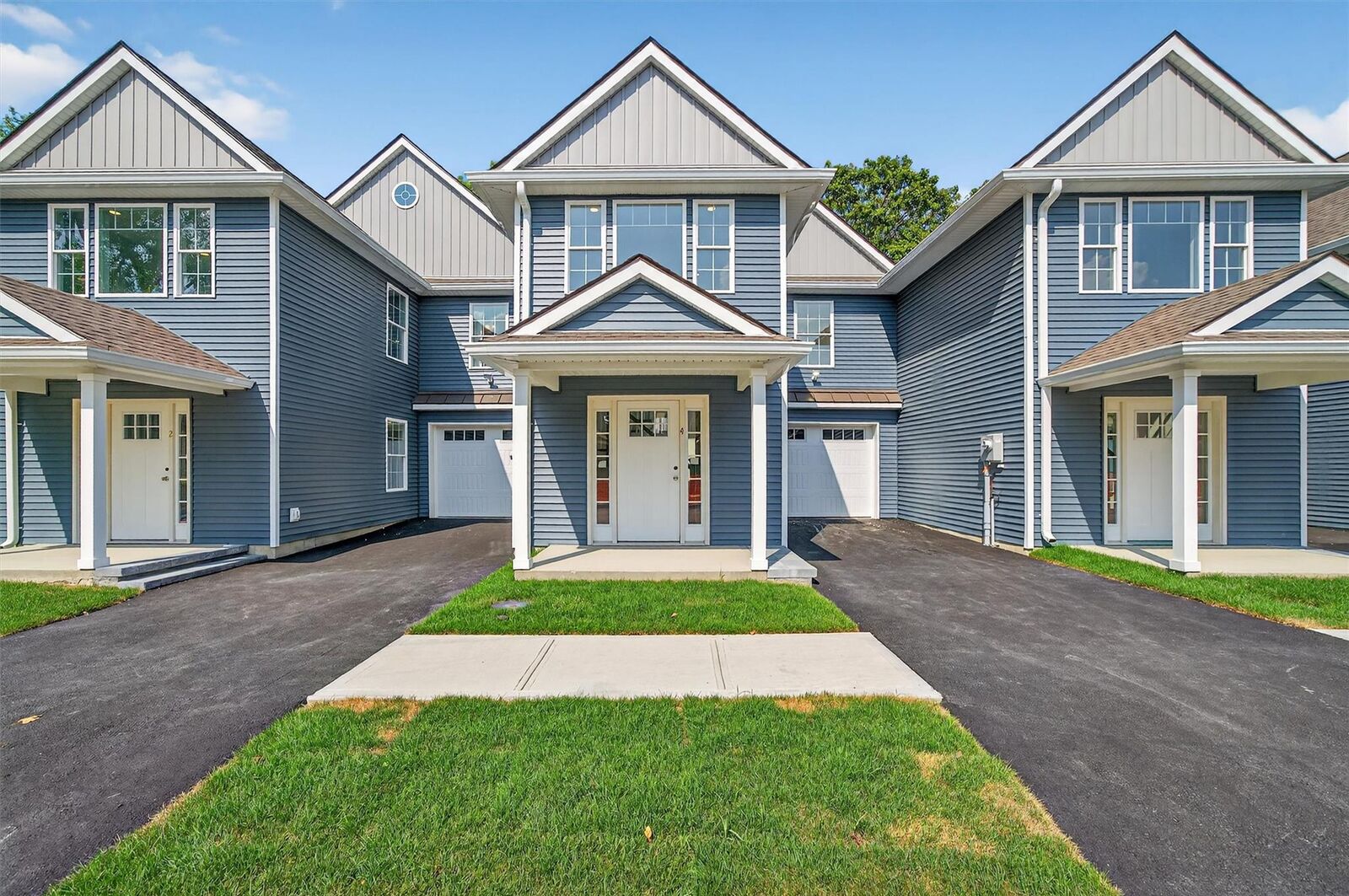 Property Photo: 4 Sulky Way NY 10924