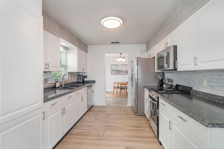 Property Photo:  503 Casas Bonitas Place  FL 34275 