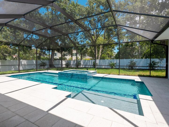 Property Photo:  1801 Field Road  FL 34231 