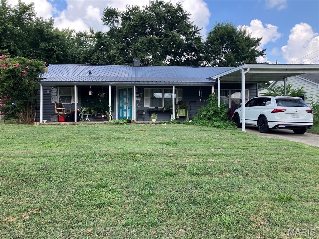 Property Photo:  509 Blanche Street  MO 63755 