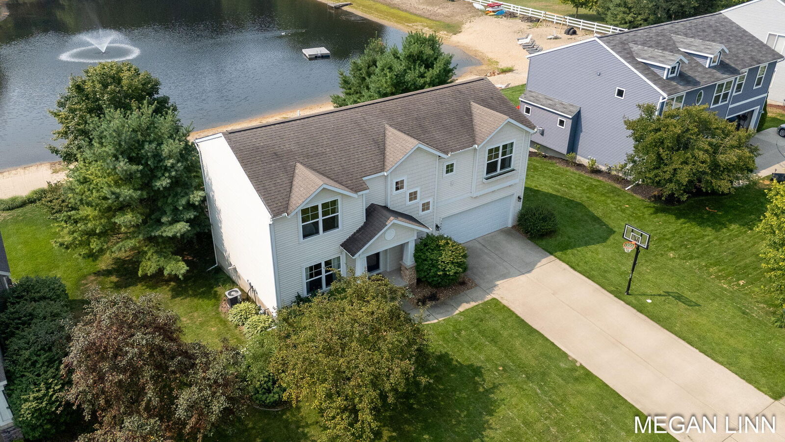 Property Photo: 1550 Red Stem Drive MI 49424