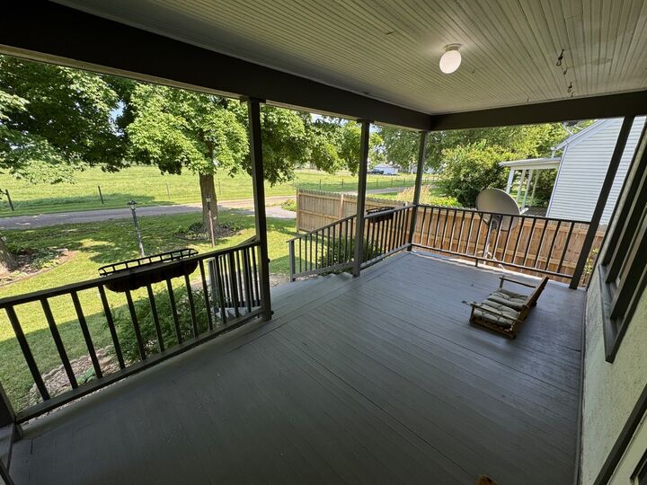 Property Photo: 317 N Henderson Street IL 61749