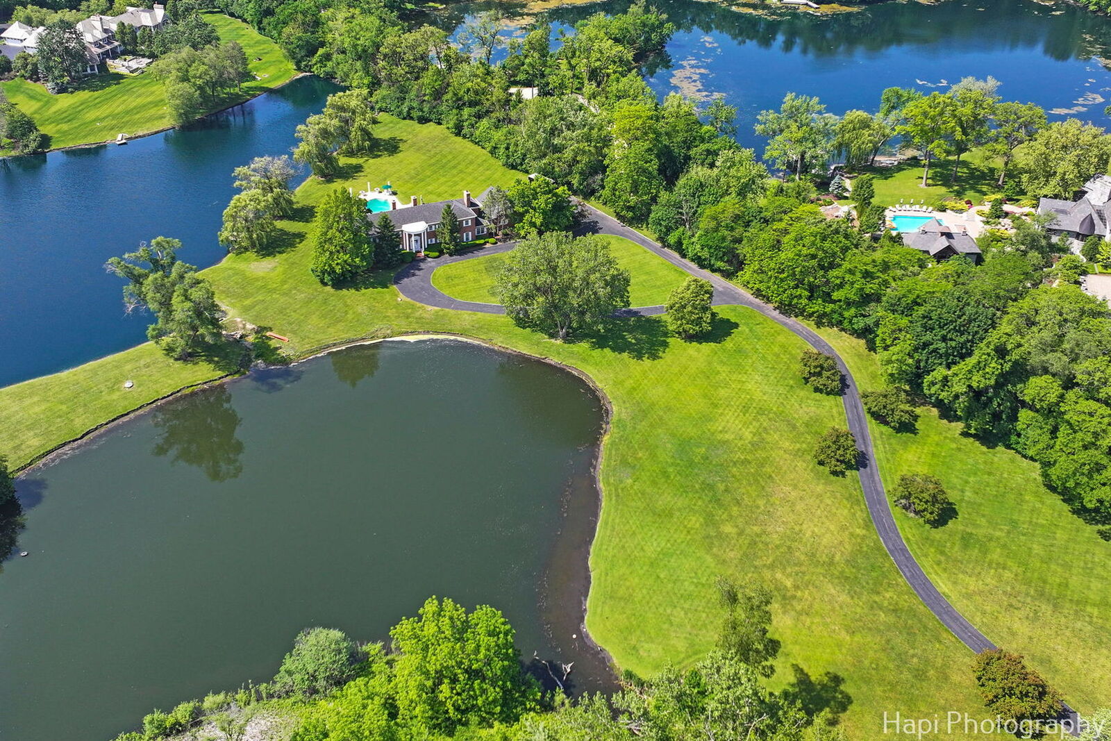 Property Photo:  7 3 Lakes Road  IL 60010 