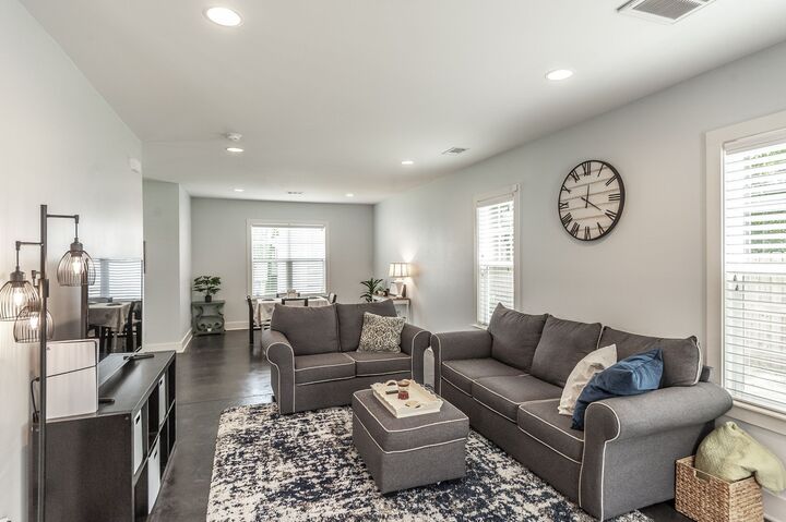 Property Photo: 1719B Nubell St TN 37208