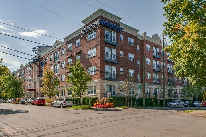 3000 Vanderbilt Pl 105  Nashville TN 37212 photo