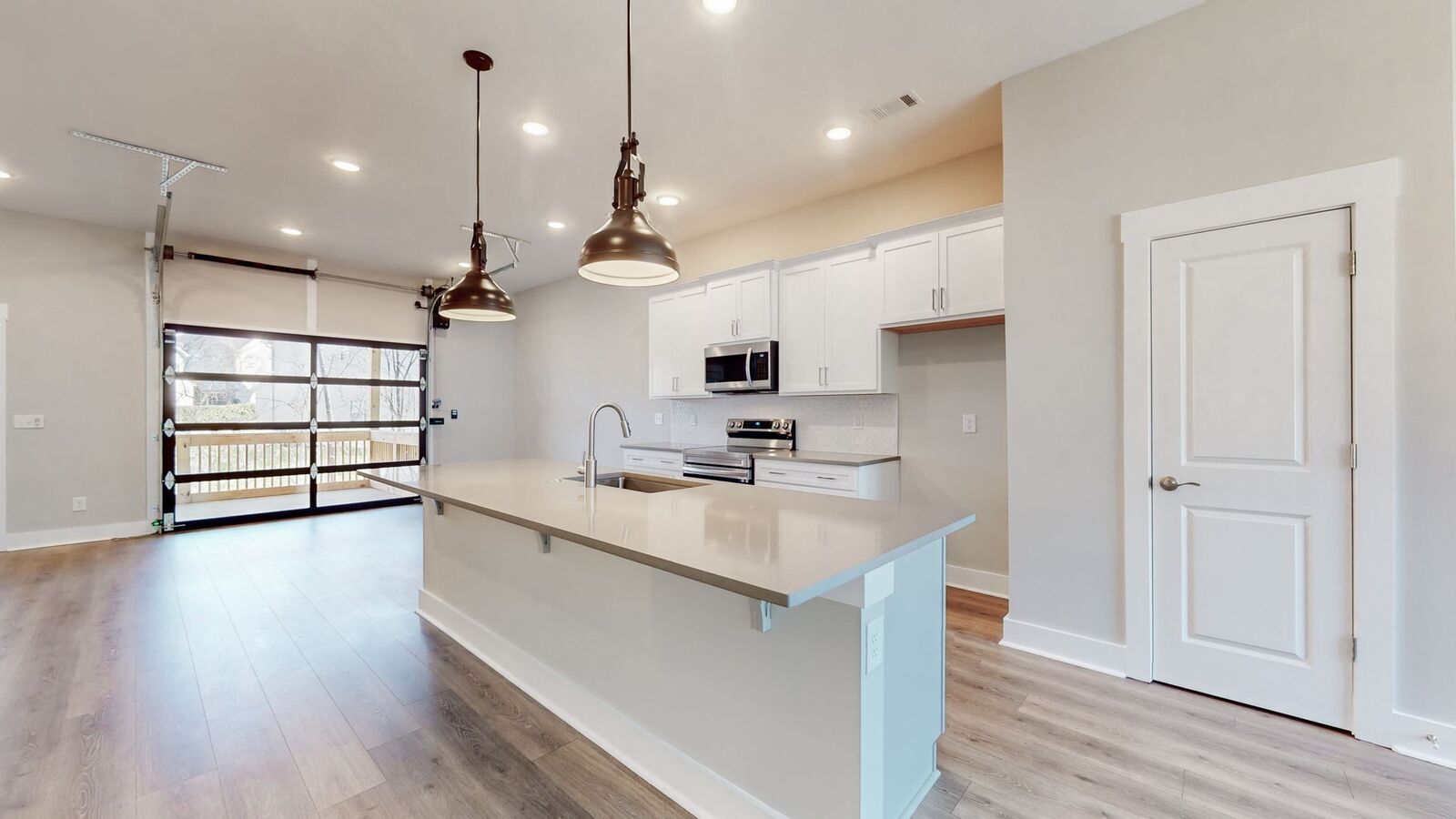 Property Photo: 2004 Sonya Terrace TN 37209