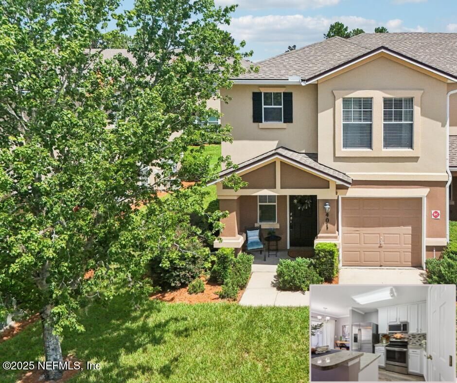 Property Photo: 1500 Calming Water Drive 401 FL 32003