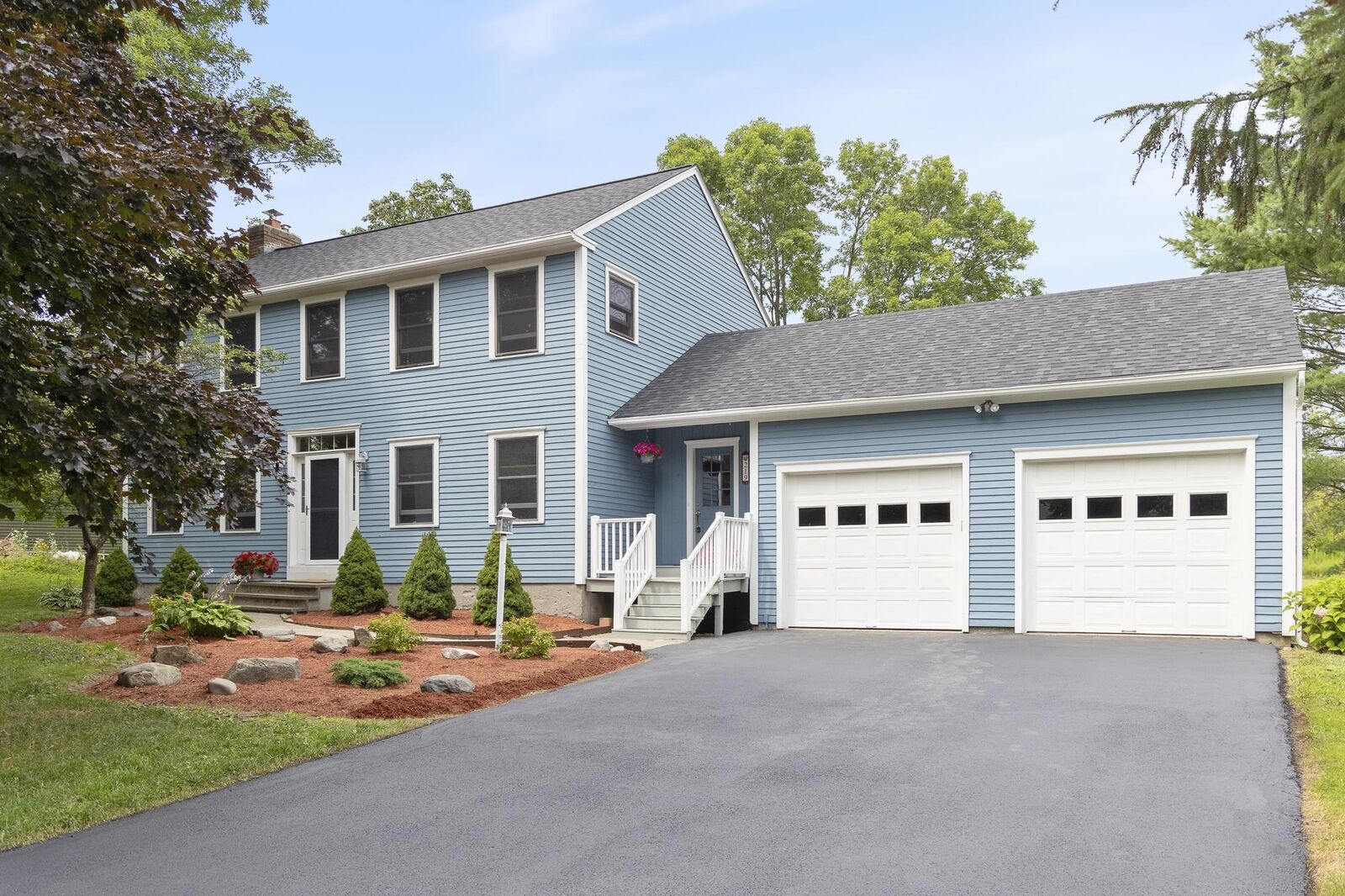 Property Photo:  219 Southfield Drive  VT 05495 