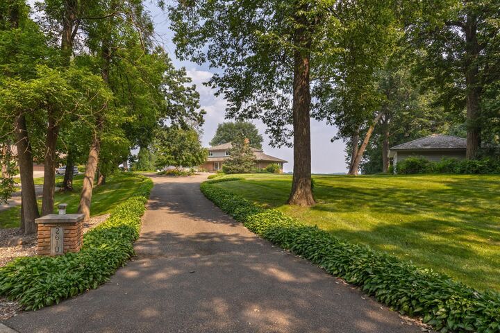 Property Photo:  2610 W Lafayette Road  MN 55331 