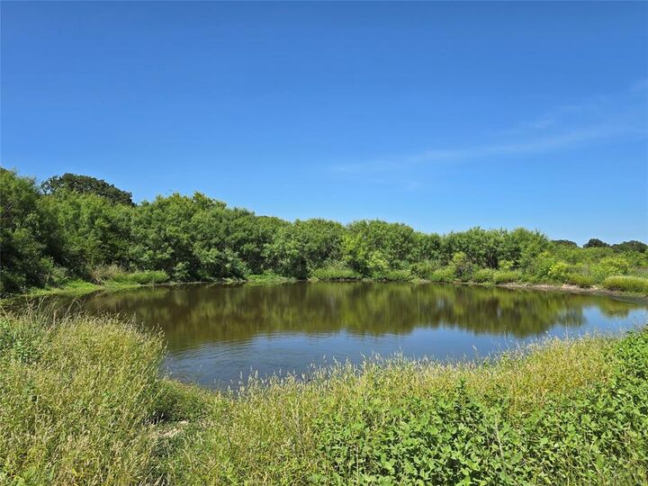 Property Photo: 501 County Road 384 TX 76442