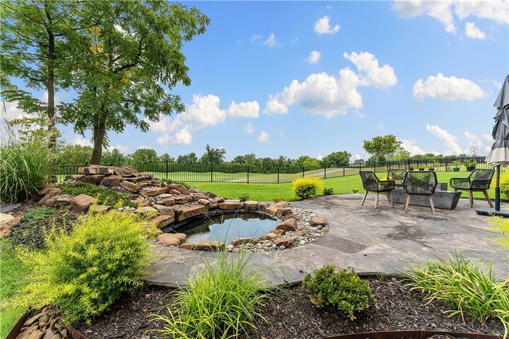 Property Photo:  4302 S Exeter Drive  AR 72758 