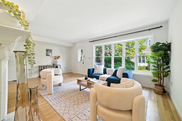 Property Photo: 8 Locust Lane C MA 02472