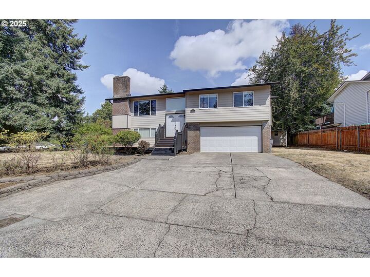 Property Photo:  15004 NE 7th Way  WA 98684 