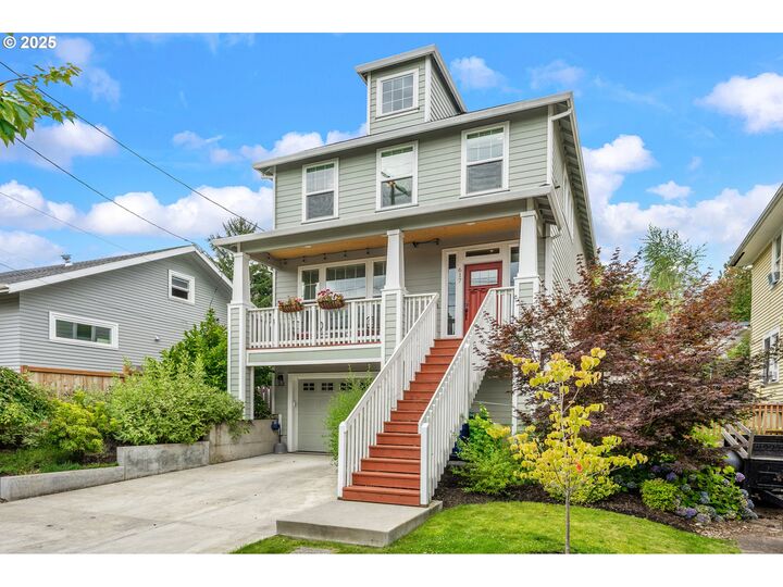 Property Photo: 617 SE 76th Ave OR 97215