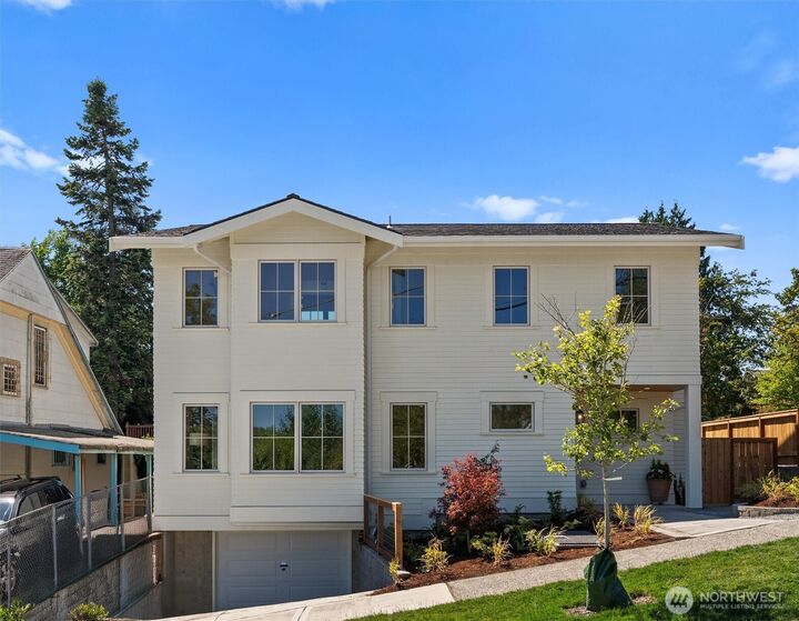 Property Photo: 4402 Letitia Avenue S WA 98118