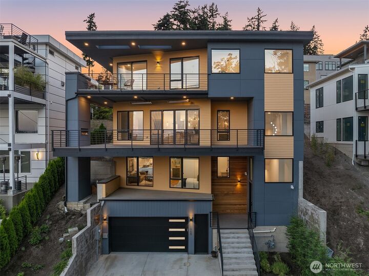 11909  90th Avenue NE  Kirkland WA 98034 photo