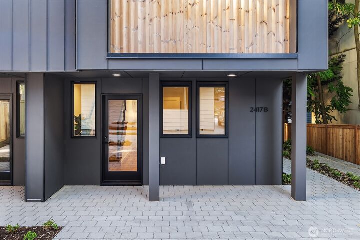 2417 NW 57th B  Seattle WA 98107 photo