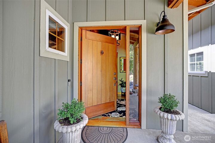 Property Photo:  511  Fort Ebey Road  WA 98239 
