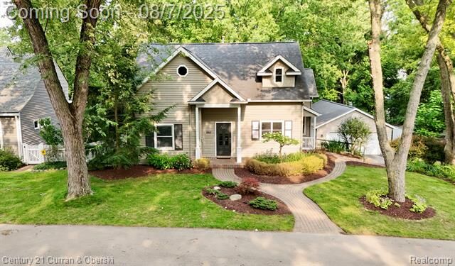 Property Photo: 840 Grace Street MI 48167