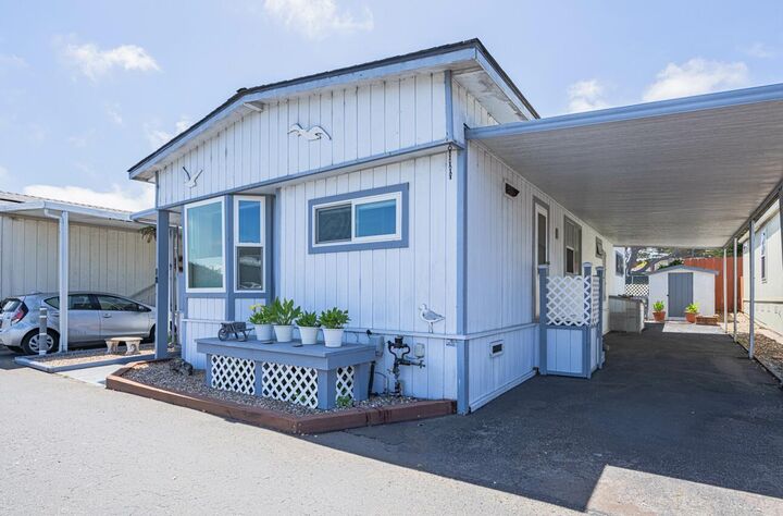 Property Photo: 700 Briggs Avenue 18 CA 93950