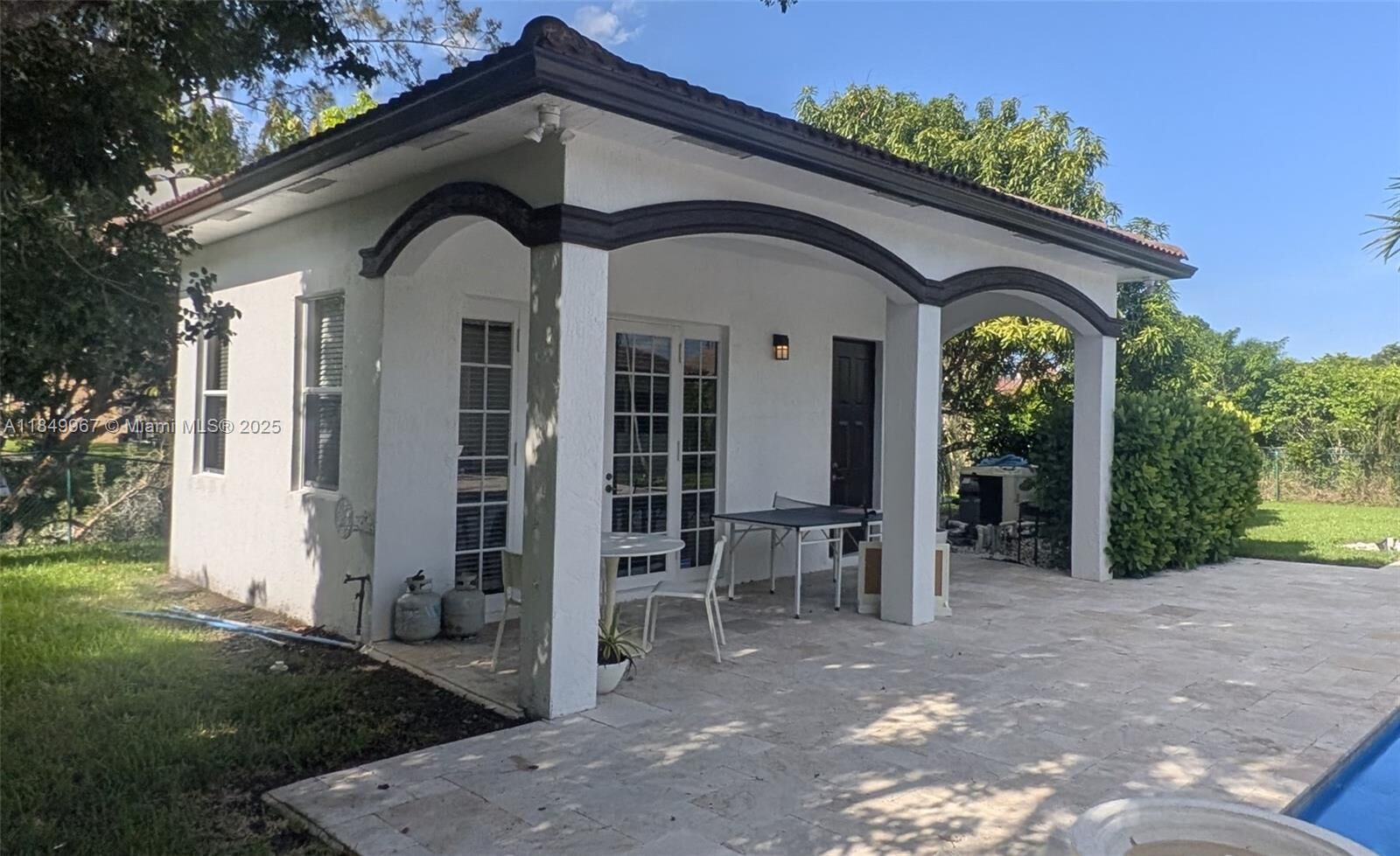 Property Photo: 691 Ranch Rd 2 FL 33326