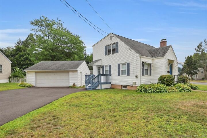 Property Photo: 4 Flint Drive CT 06040