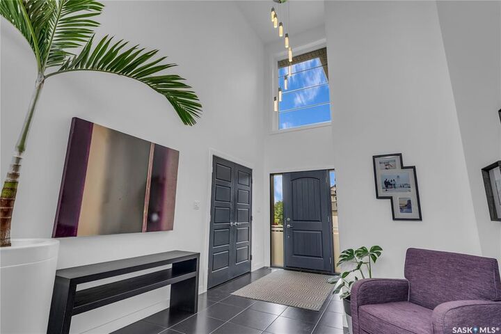 Property Photo:  707 Atton Crescent  SK S7W 0K5 