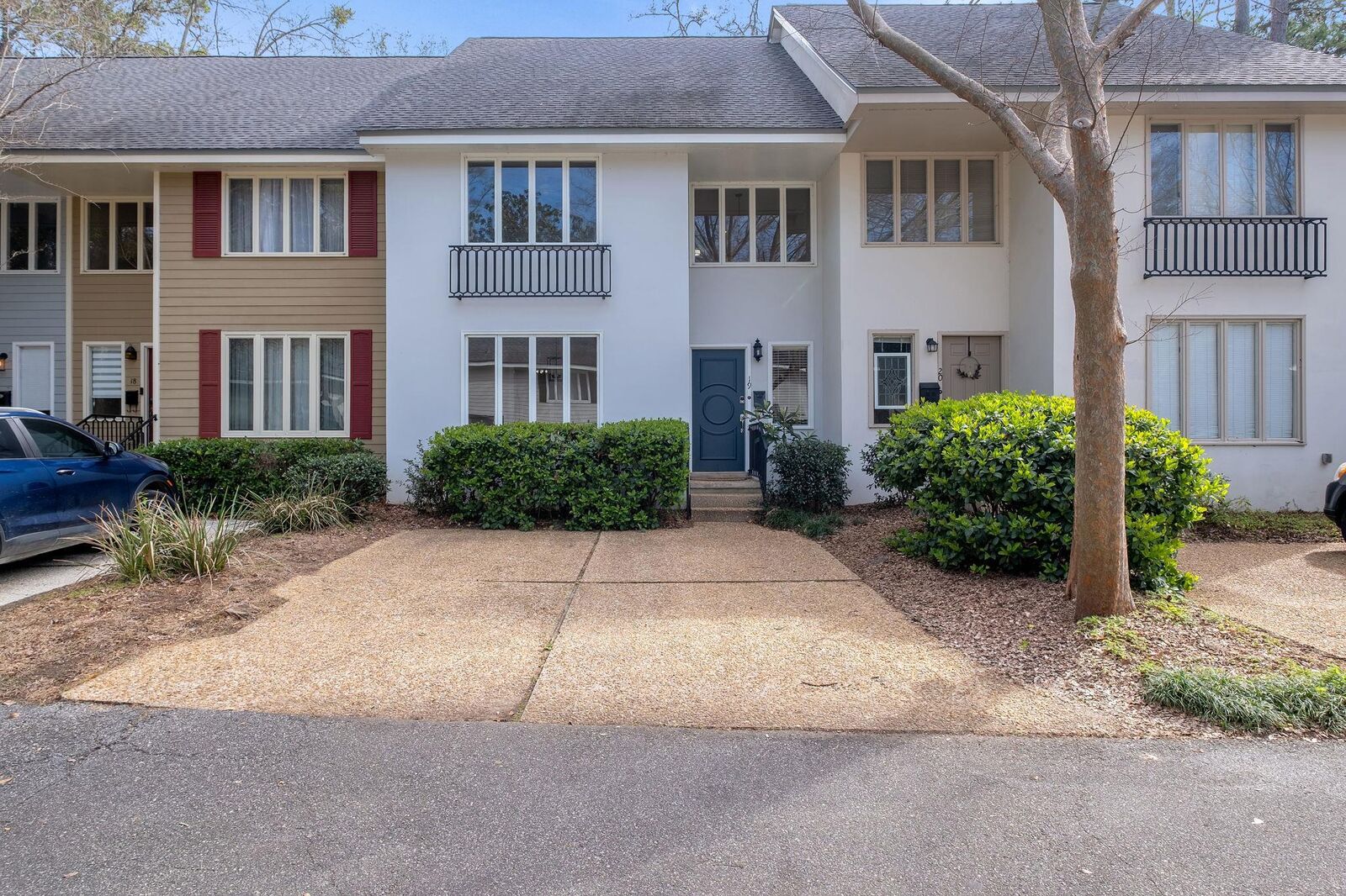 Property Photo:  1904 Miccosukee Road 19-B  FL 32308-5344 